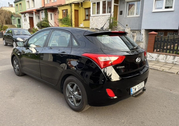 Hyundai I30 cena 21999 przebieg: 232000, rok produkcji 2012 z Wałbrzych małe 172